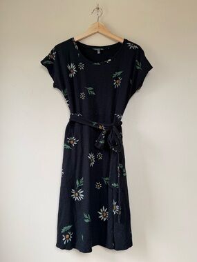 Toad&Co Women's Black Floral Road Tripper Wrap Dress - Black Daisies -  Medium